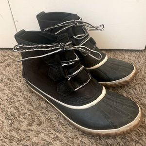 Sorel Leather Snow Boots